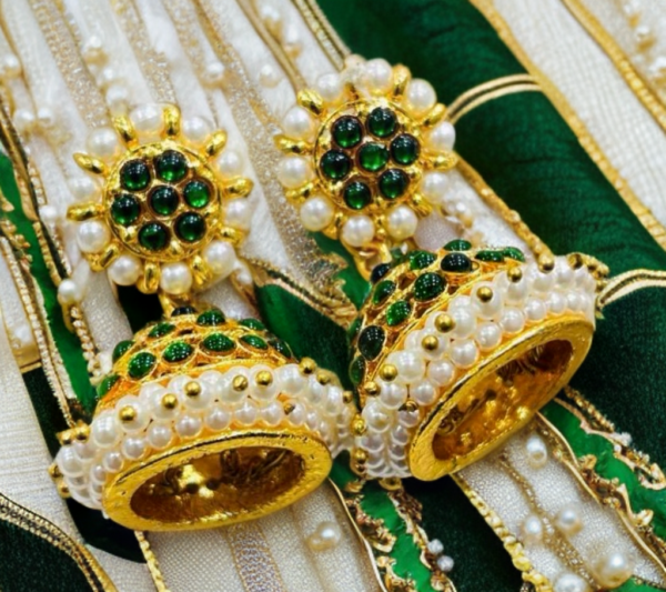 SAKETHAM EMRALD GREEN COLOUR FLORAL DESIGN JHUMKI - Image 4