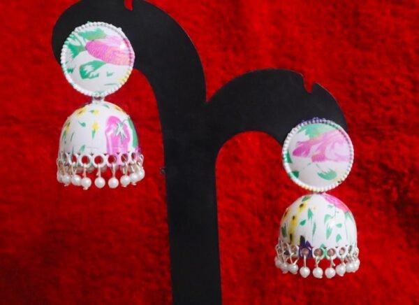 SAKETHAM WHITE FLORAL DESIGN JHUMKI - Image 2