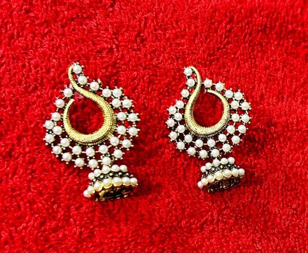 SAKETHAM PEARL WHITE COLOUR JHUMKI - Image 2
