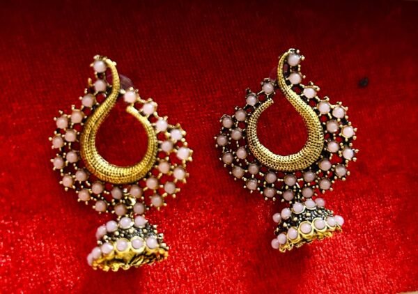 SAKETHAM PASTEL PINK STONE STUDDED SMALL HANGING JUMKI
