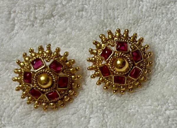 SAKETHAM RUBY COLOUR STONE STUDDED NECKLACE AND EARRING SET - Image 3